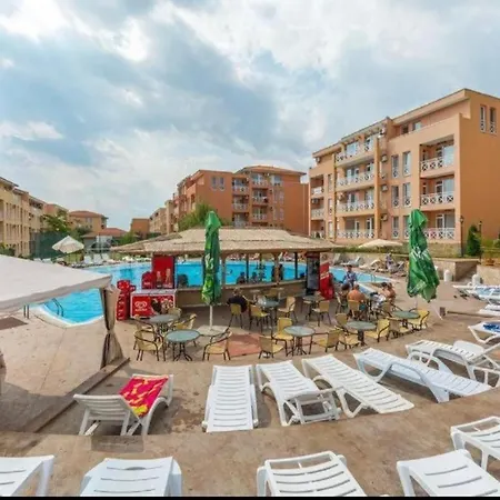 In Sunny Day 6 Complex 호텔 *