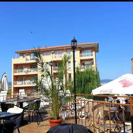 Hotell In Sunny Day 6 Complex
