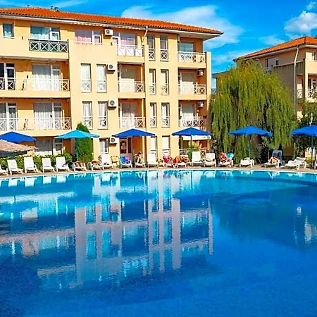 Хотел In Sunny Day 6 Complex Слънчев бряг