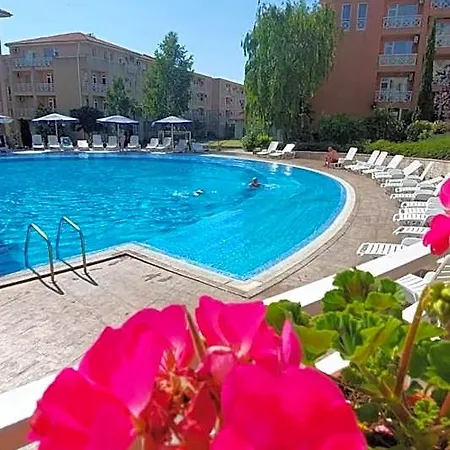 In Sunny Day 6 Complex Слънчев бряг