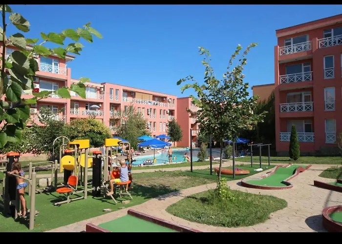 In Sunny Day 6 Complex * Солнечный берег